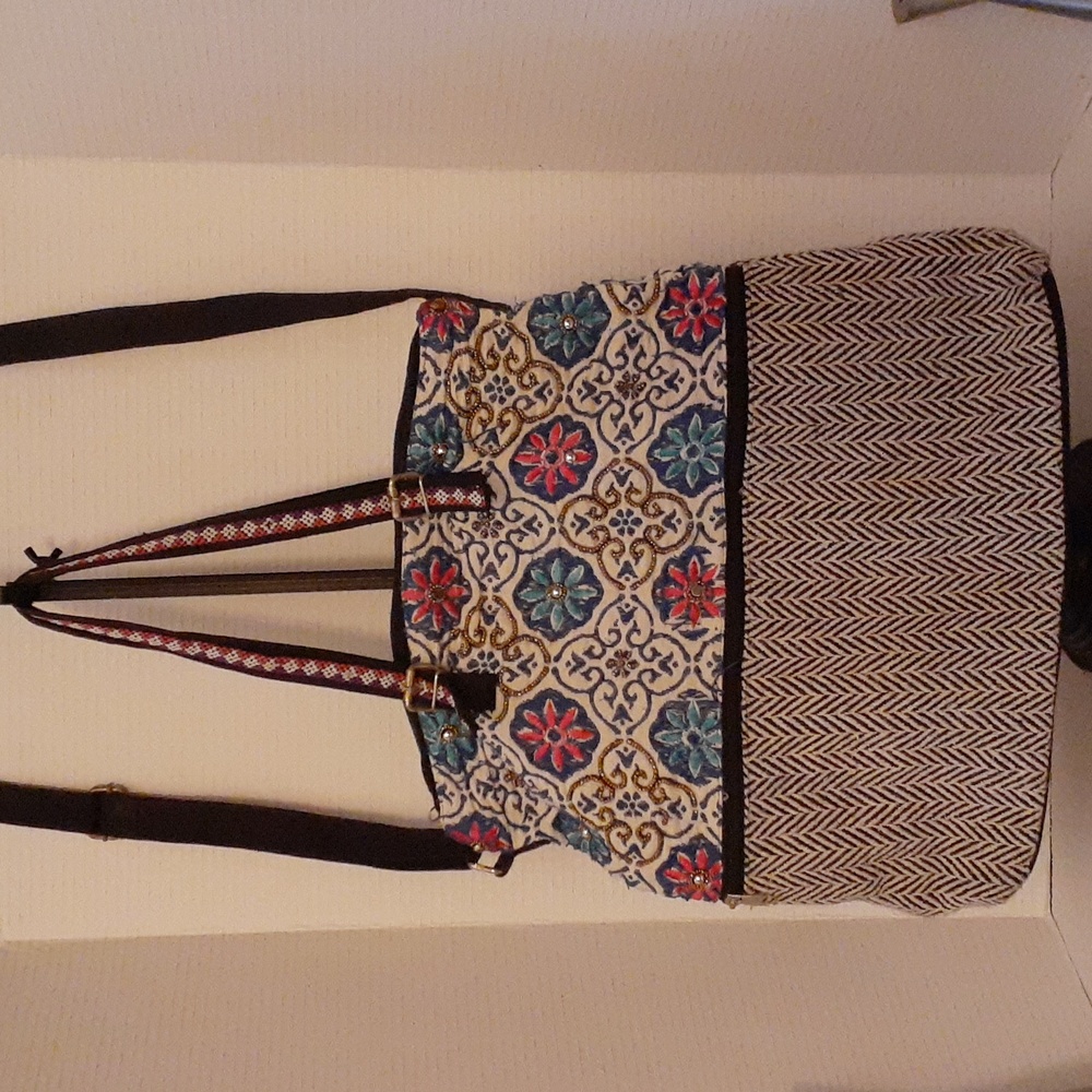 Stephanie Nicole tote bag